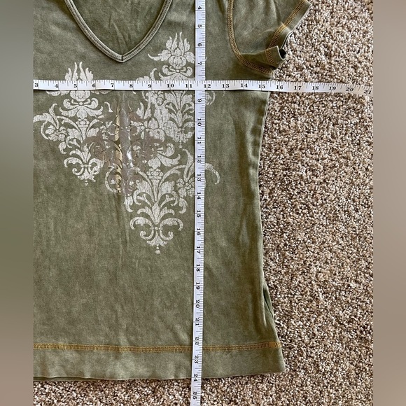 One World Fitted Shirt Women’s Large Green Washed Faded Y2K Grunge 2000s V Neck - Picture 11 of 13